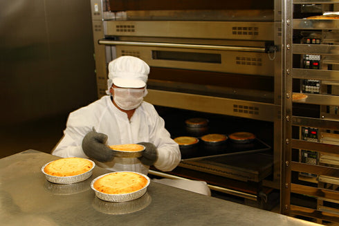 ベイクドチーズケーキ「恵」那須高原 ミニ 225g まる福 マルフク サービスエリア  栃木みやげ おみや 産直 通販 人気 那須高原サービスエリア ランキング【まる福商品以外の商品と同梱不可】